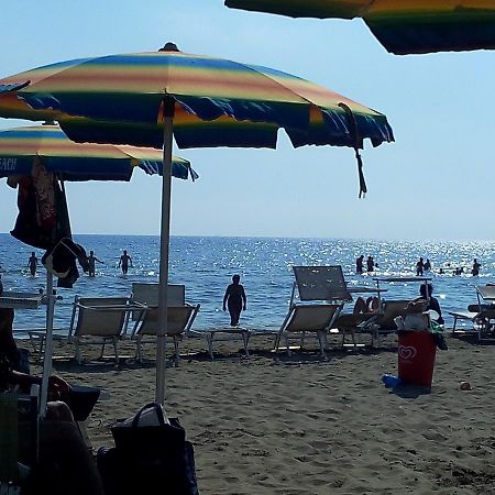 Hotel La Veranda Ardea Zewnętrze zdjęcie